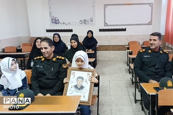 مدرسه سیدمهدی موجانی میزبان فرزندان شهید کریم نجف قلی زاده