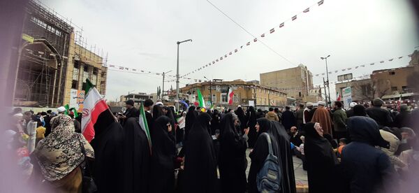 جلوه هایی از راهپیمایی جشن پیروزی انقلاب در شهر قم