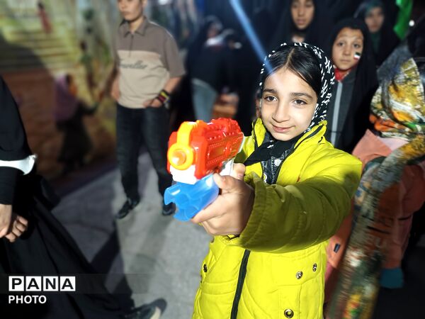 موکبِ کودک و نوجوانان در تجمعات شبانه شهر فارسان
