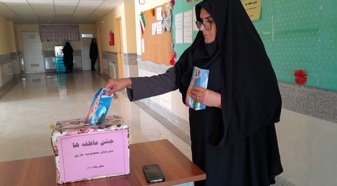 جشن نیکوکاری در دبیرستان معصومیه  برگزار شد