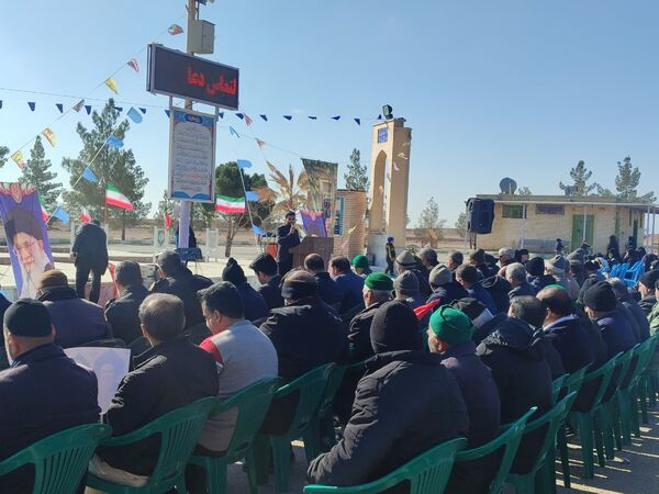حضور پرشور مردم انقلابی شهر حسن آباد جرقویه علیا در راهپیمایی یوم الله ۲۲ بهمن