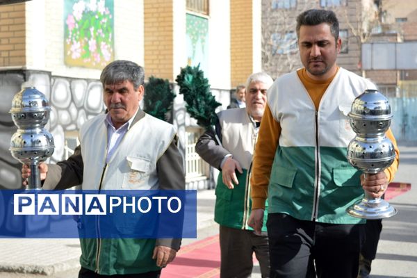 طنین زنگ انقلاب در بهارستان‌دو 