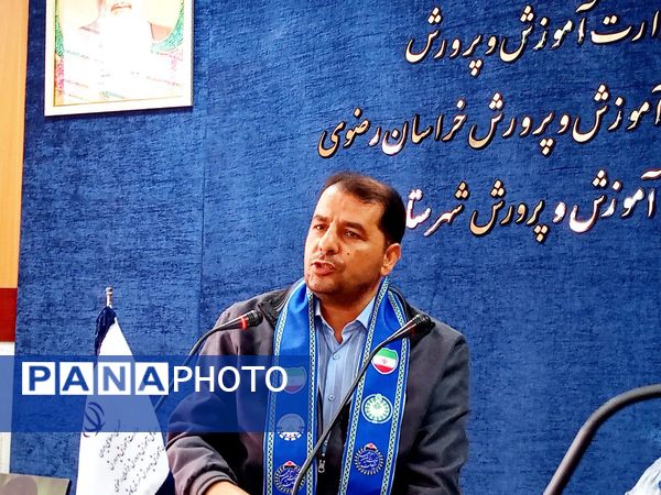 نشست خبرنگاران پانای کاشمر‌‌ با معاون پرورشی و تربیت‌بدنی و رابط پانای کاشمر