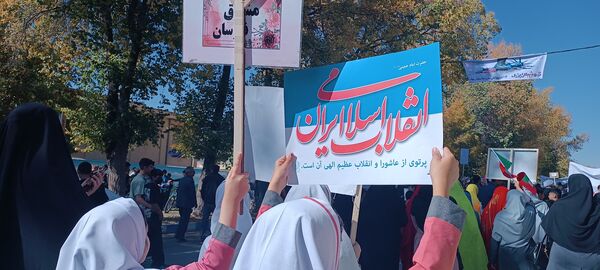 صدای وحدت دانش‌آموزان فارسان در روز ۱۳ آبان 