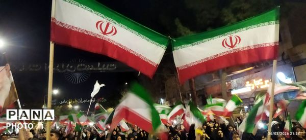 شبی پرشور در حسینیه امام خمینی (ره) نیشابور