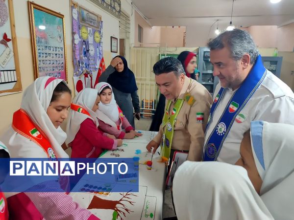 حضور ارزیابان کشوری سازمان دانش‌آموزی در مدارس قائمشهر
