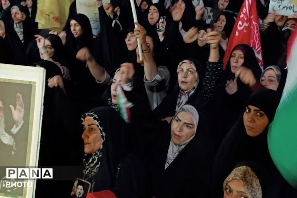 طنین دوباره شعارهای انقلابی در قلب ورامین