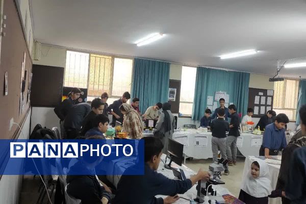 نمایشگاهی از دستاوردهای استعدادهای درخشان