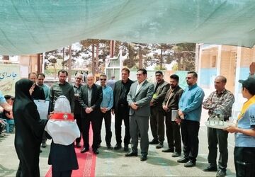 موکب دانش‌آموزی ناحیه ۳ کرمانشاه؛ جلوه‌ای از فرهنگ خدمت در اربعین
