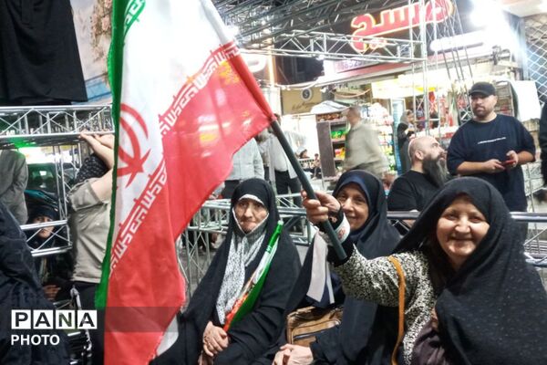 تجلیل از خبرنگاران پانا در صحنه جهاد تبیین