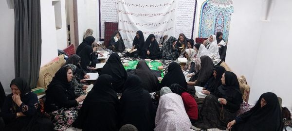 عطر صبر زینب در جمع معتکفان مسجد جامع