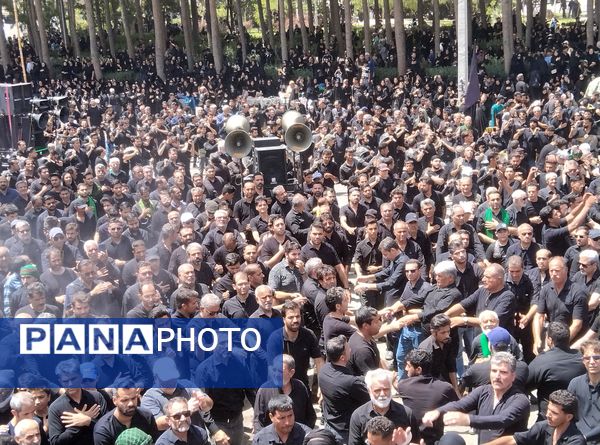 عزاداری عاشورای حسینی در میدان قتلگاه بیرجند 