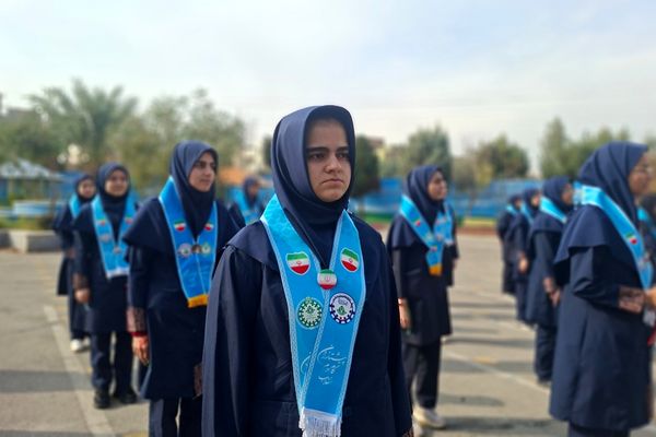 جلوه‌هایی از سرود همگانی مدرسه نمونه‌دولتی تمام ساحتی ارشاد قرچک