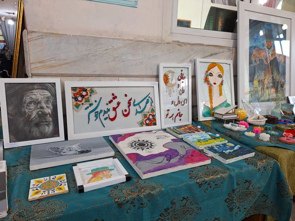 شکوفایی هنر نسل فردا در دبیرستان حضرت ولی عصر (عج)