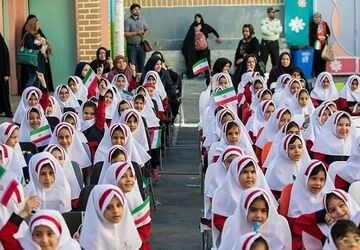 صحرارود غرق شادی جشن شکوفه‌ها