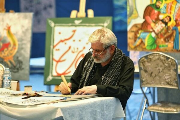 نمایش آثار هنرمندان تجسمی در شب‌های «خیمه هنر»