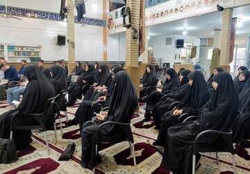 نشست فعالان حوزه رسانه در مسجد علی اکبر شهرستان قرچک