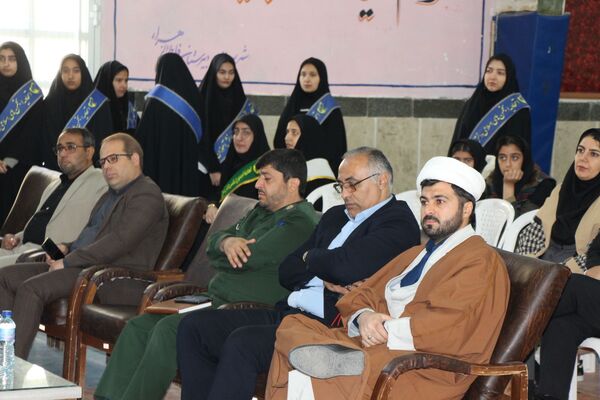 دو فرشته نورانی در دبیرستان فاطمه الزهرا (س)