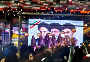 اجتماع پرشور و انقلابی دختران شهر خوراسگان