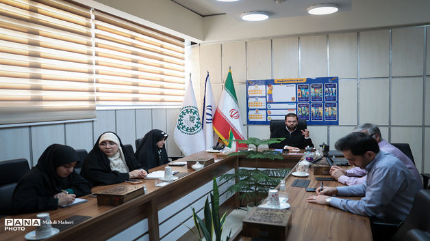 نشست آموزش آنلاین مدرسان کشوری با انرژی‌ها