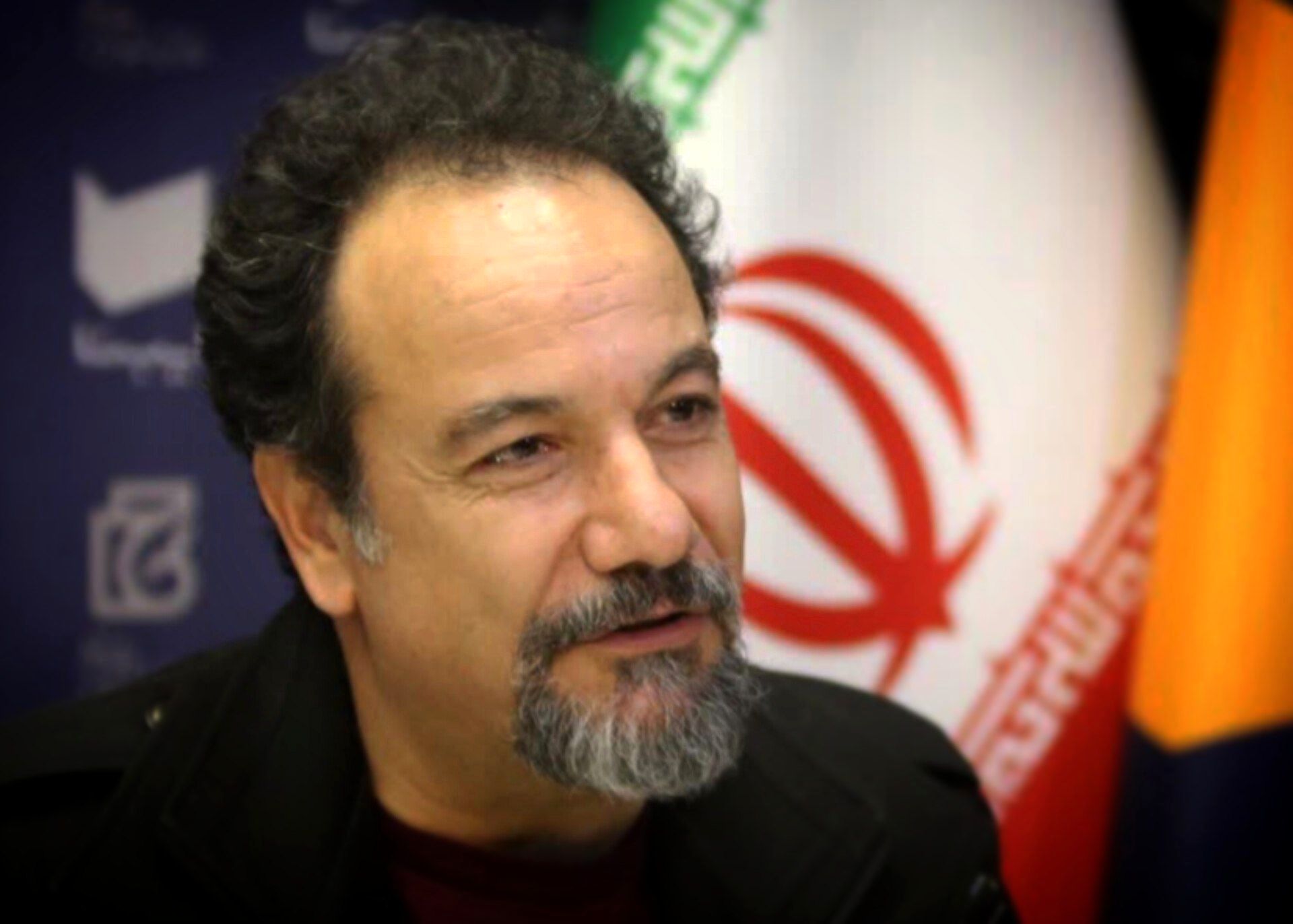 شاعر؛ معمار خانه‌های خیال