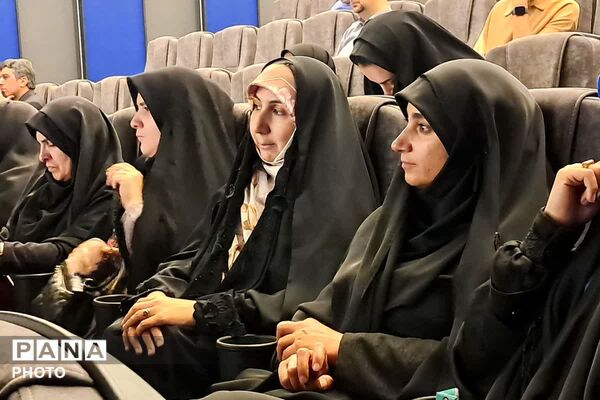 نشست همکاران حوزه پرورشی شهرستان دماوند 