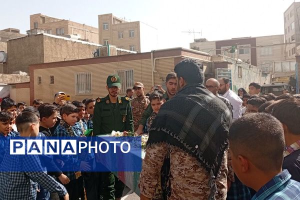 مدراس شهرستان قدس میزبان پرچم حرم امام حسین (ع) و شهید گمنام 