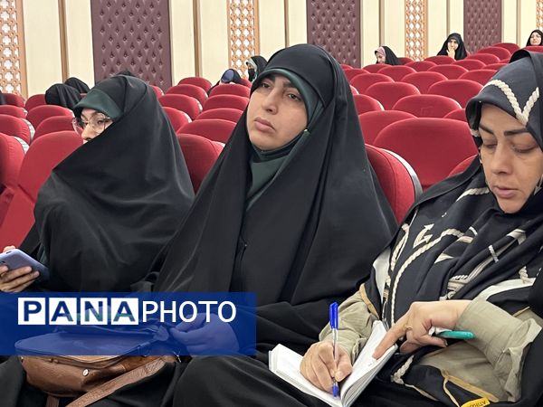 کارگاه راهکارهای تربیت قرآنی 