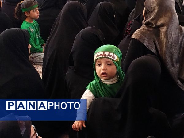 اجتماع عظیم شیرخوارگان حسینی در روستای عارف‌آباد