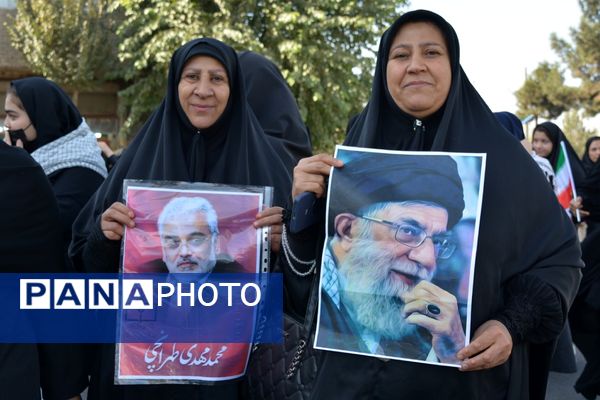 تجلی اقتدار مردم بهارستان در راهپیمایی ۱۳ آبان