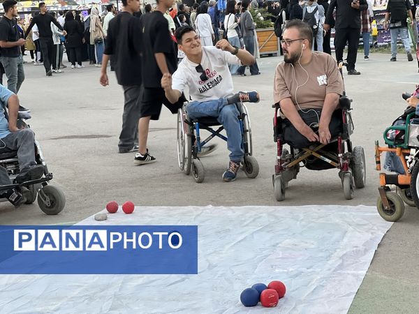 فعالیت غرفه منطقه ۱۰ شهرداری مشهد مقدس در جشنواره خانواده ورزش 