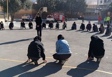  مانور زلزله و ایمنی در مدارس شهرستان ایلام برگزار شد