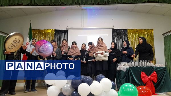 جشن ستارگان ویژه دانش آموزان برتر دبیرستان نورالهدی 