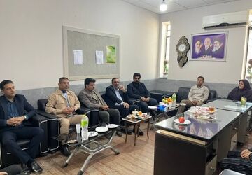 دوره «سوادسلامت» ویژه آموزگاران شهرستان عنبرآباد