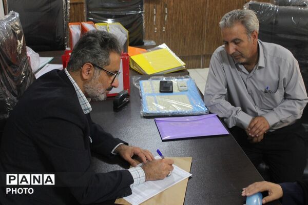 بازدید مسئولین آموزش و پرورش اسلامشهر از مدارس و ارزیابی روند اجرای پروژه مهر