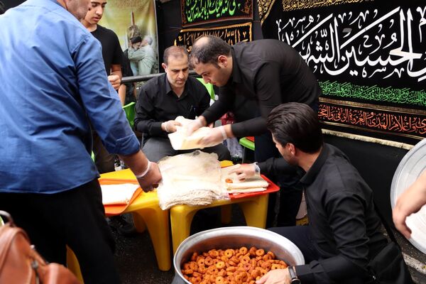 پیاده‌روی اربعین در تهران