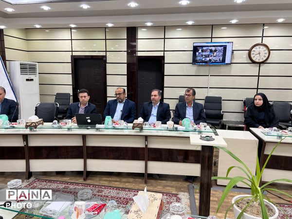 سی و ششمین جلسه ستاد راهبری نماد در بوشهر با تأکید بر بهره‌گیری از ظرفیت‌های سازمان دانش‌آموزی 