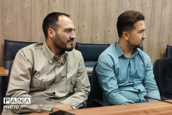 آیین تجلیل از فعالان حوزه پرورشی در بهارستان دو