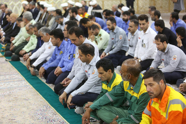 آیین سیاهپوشی حرم حضرت معصومه(س) در آستانه ماه عزاداری سیدالشهدا(ع)