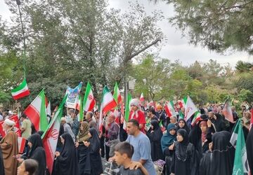 مردم اصفهان؛ جان‌فدای ایران
