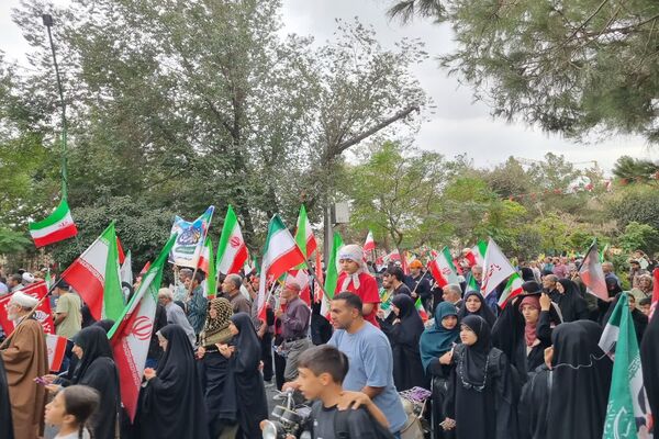 مردم اصفهان؛ جان‌فدای ایران