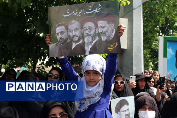 حضور پرشور مردم در آیین تشییع شهید خدمت سرهنگ دوم بهروز قدیمی در ابهر 