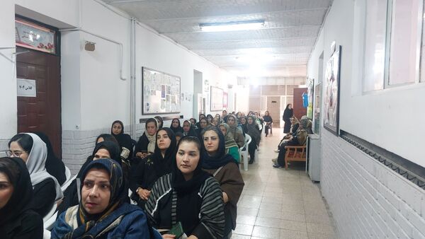 انتخابات انجمن اولیا و مربیان در دبیرستان مستوفی نیشابور 