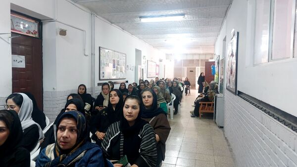 انتخابات انجمن اولیا و مربیان در دبیرستان مستوفی نیشابور 