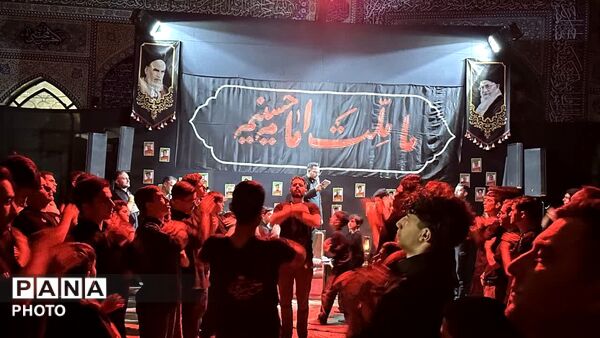 مراسم شب سوم محرم در مسجد جامع حجت بن الحسن العسکری (عج)فردیس