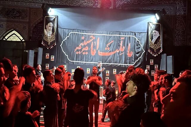 مراسم شب سوم محرم در مسجد جامع حجت بن الحسن العسکری (عج)فردیس