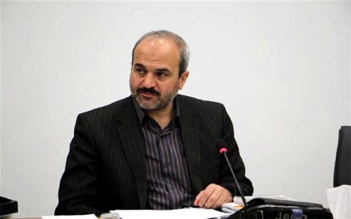 مدارس باید به‌گونه‌ای برنامه‌ریزی کنند که دانش‌آموزان به خلاقیت، نوآوری و تولید دانش بپردازند