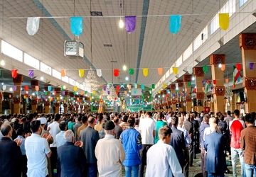 برگزاری نماز عید سعید فطر در مصلی پاکدشت 