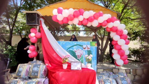 جشن سپاس معلم در دبستان شاهد حاج تقی آقا بزرگ مشهد