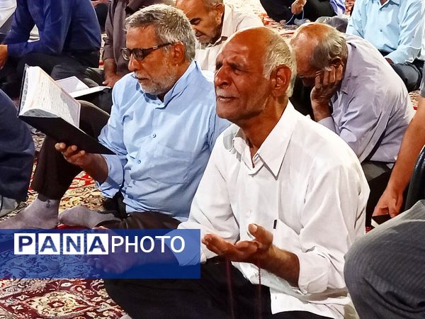 قرائت دعای کمیل در شهرستان کاشمر 